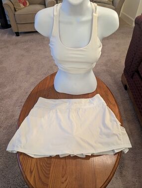 Lululemon White Athletic Skort, Size 8T And Sports Bra - Size S